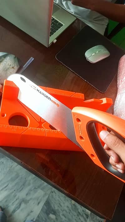 Modern perfect cutting Chainsaw