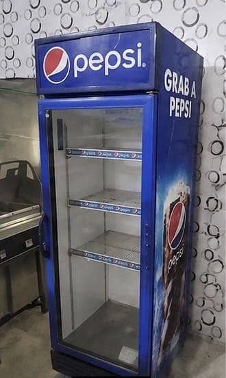 Urgent Sale Pepsi Fridge In low price 10/10