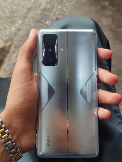Xiaomi POCO F4 GT