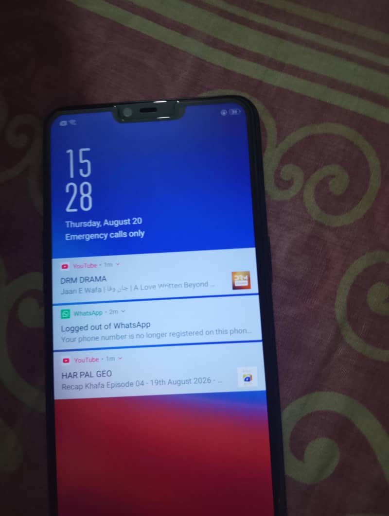 OPPO A3s 0