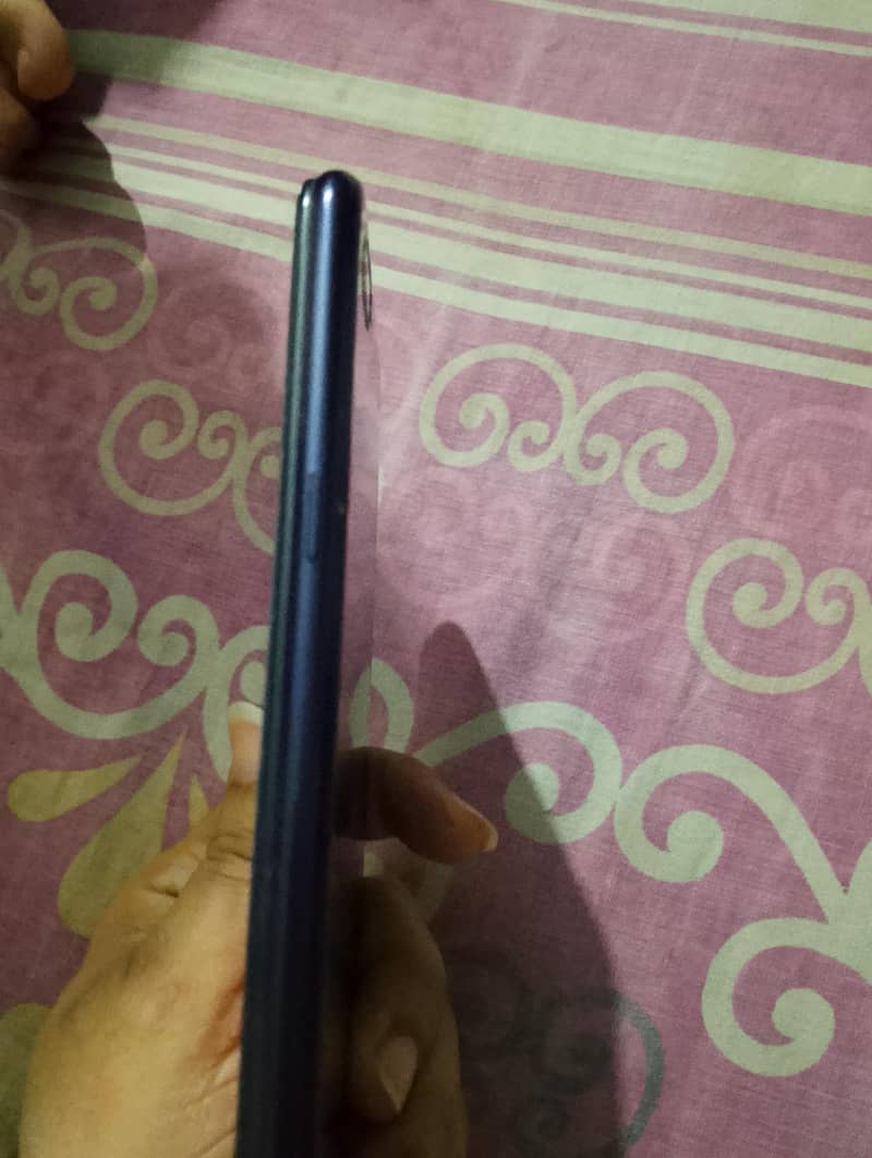 OPPO A3s 2