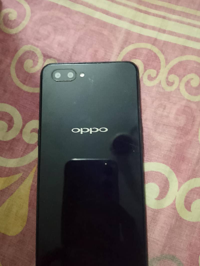 OPPO A3s 3