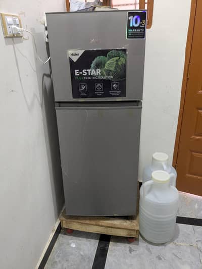 Haier Fridge (HRF 186) Silver Color