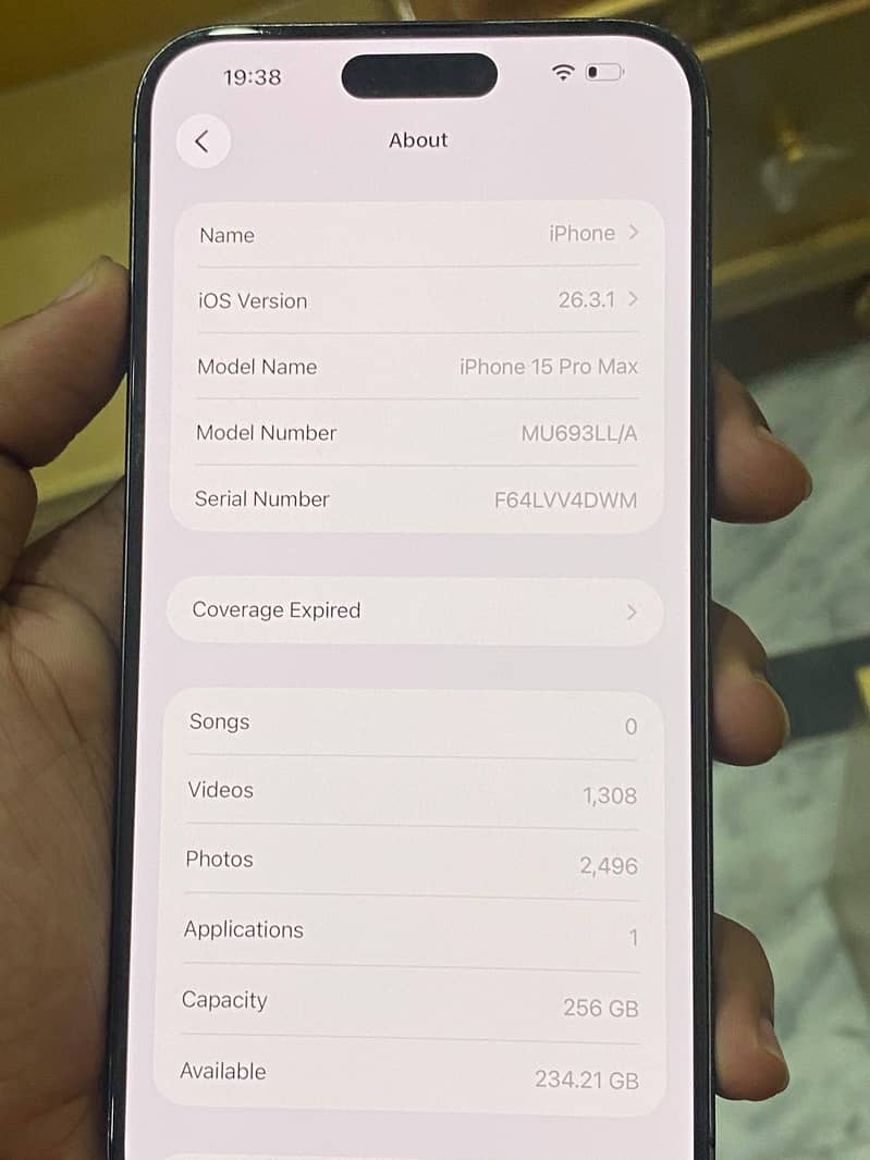 Apple iPhone 15 Pro Max 1