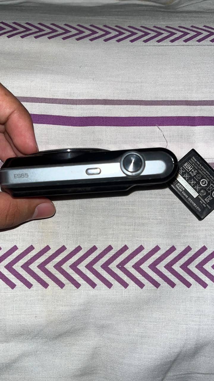 Samsung ES65 0