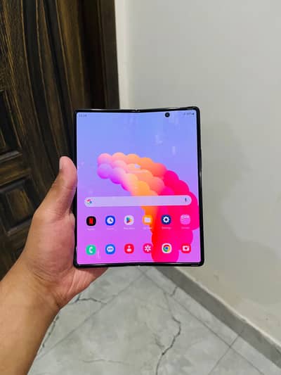 Samsung galaxy Z Fold 2