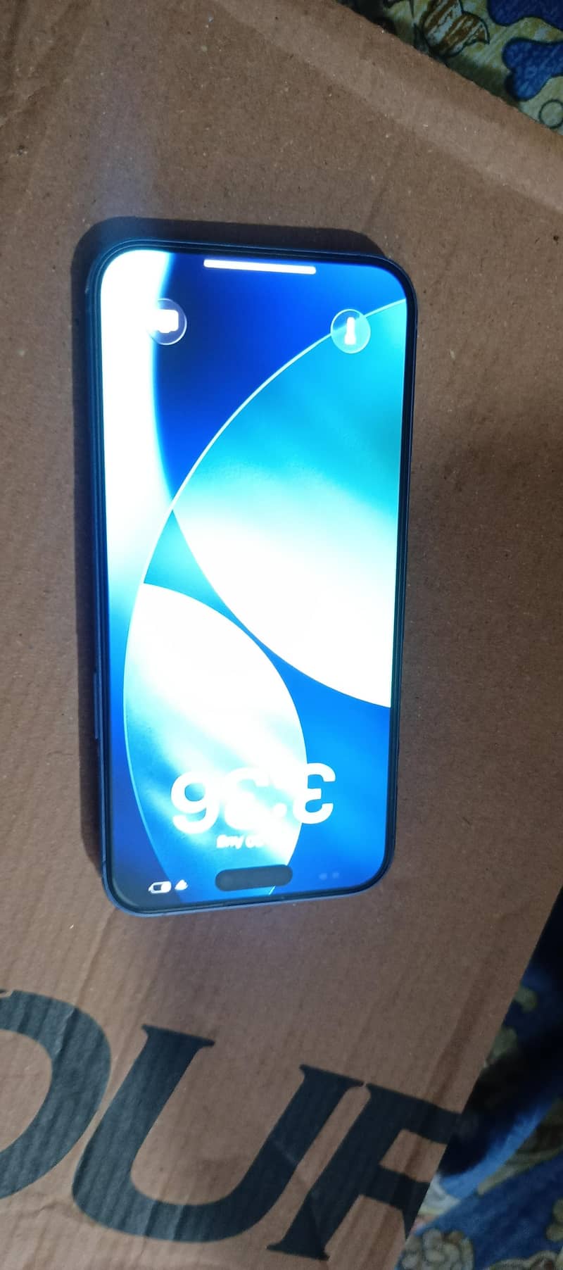 Apple iPhone 16 Plus 1