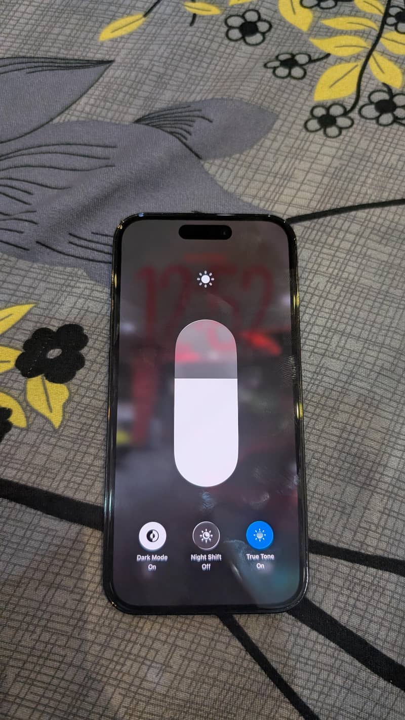 Apple iPhone 14 Pro 2
