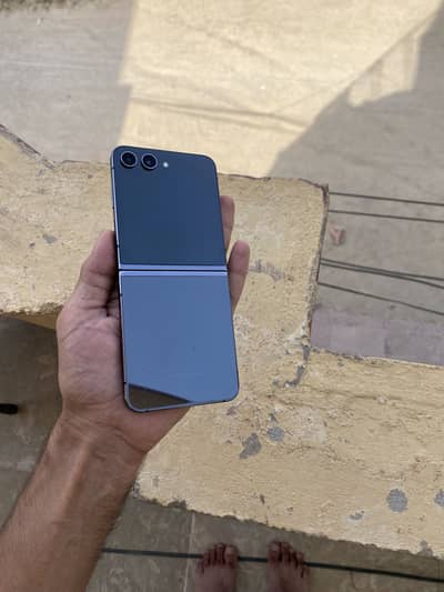 Samsung Mobile Z Flip 5
