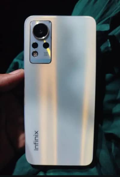 Infinix Note 11