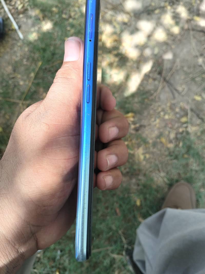 OPPO A54 3