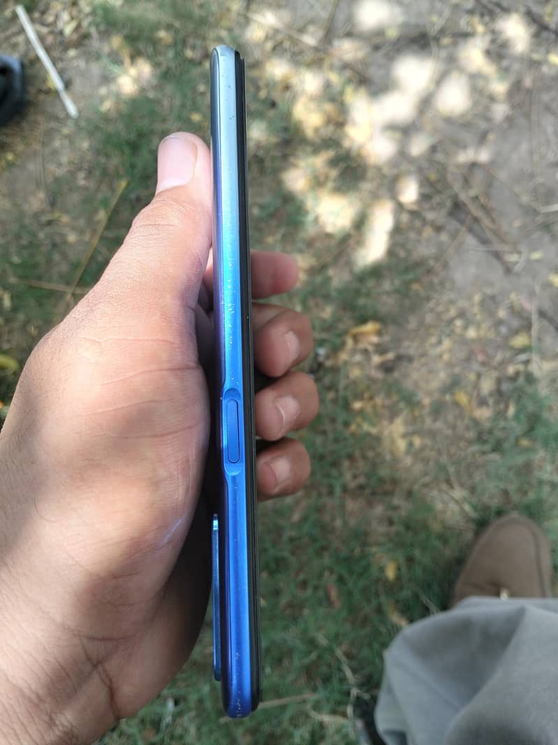 OPPO A54 6