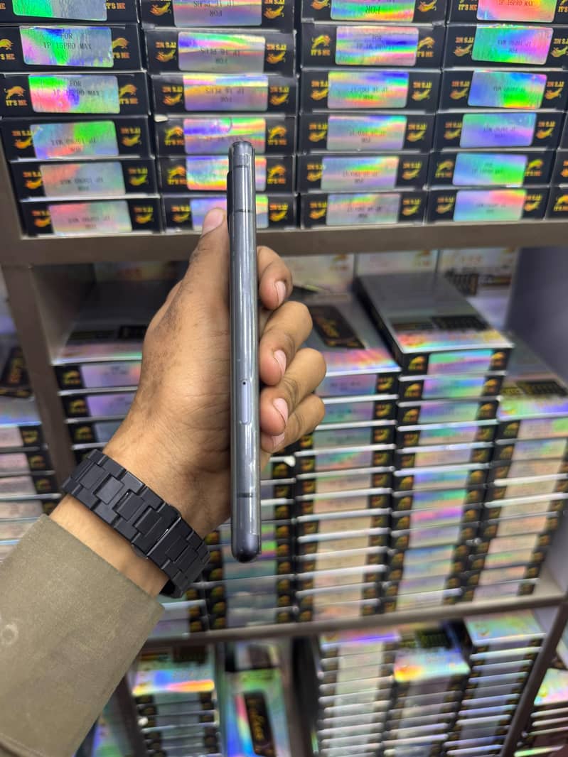 Google Pixel 7a 3