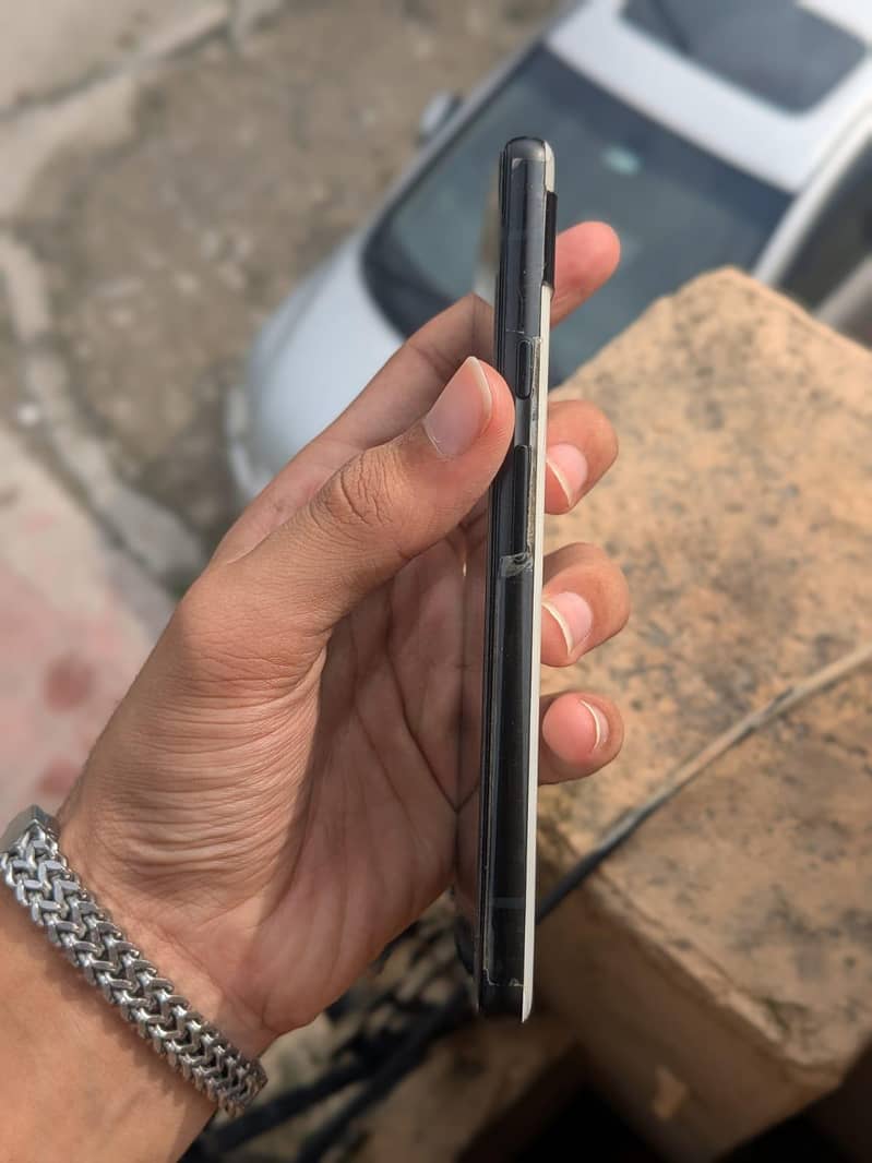 Google Pixel 6a 3