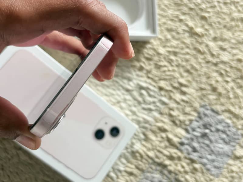Apple iPhone 13 3