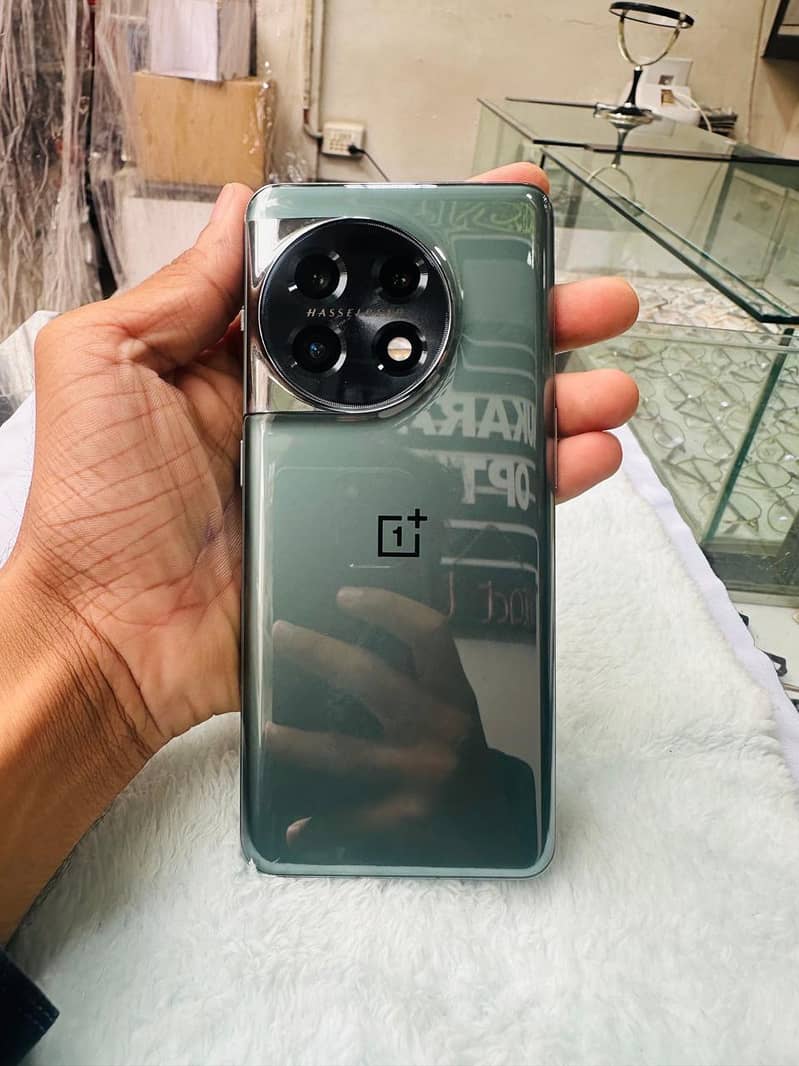 One Plus 11 5