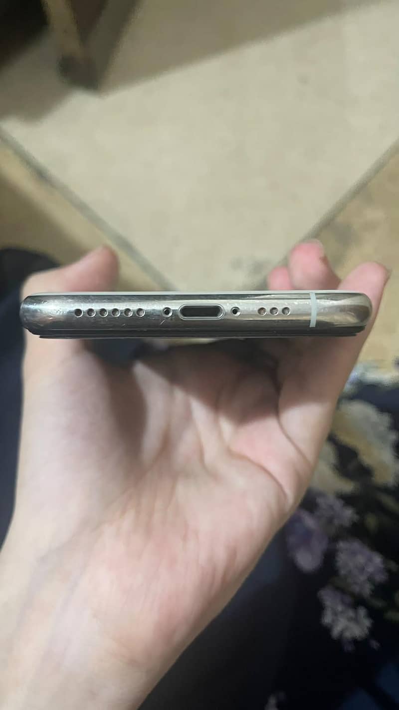Apple iPhone 11 Pro 5