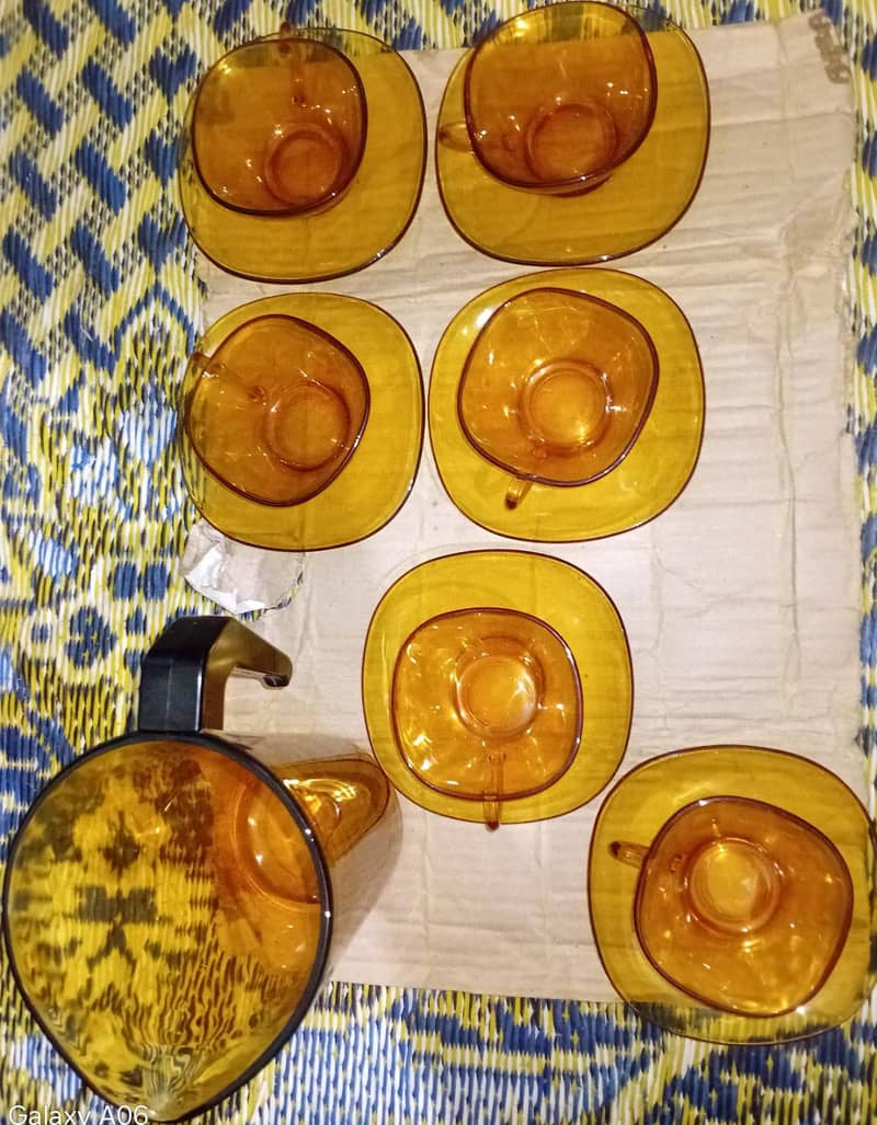 Tea set 0