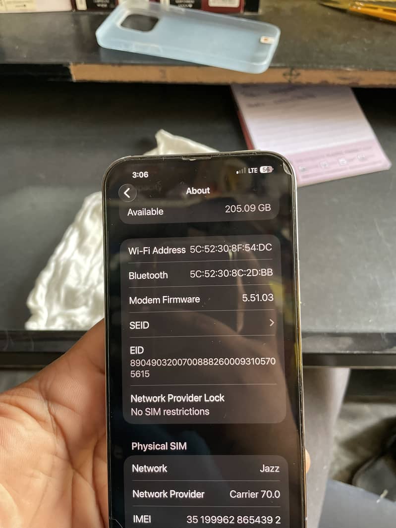 Apple iPhone 13 Pro Max 2
