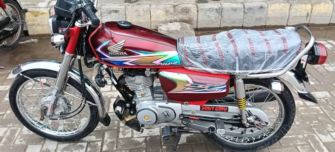 Honda 125 2020 model Jo picture me condition Hain same wasa
