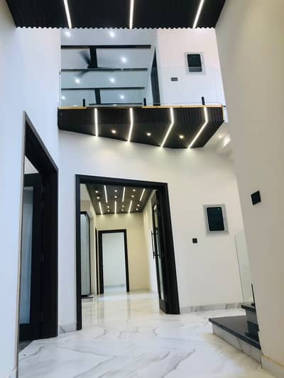 *(FOR SALE)* *Status:* 11 Marla Brand New House *Location*: Eden orchard Sargodha Road Store Faisalabad