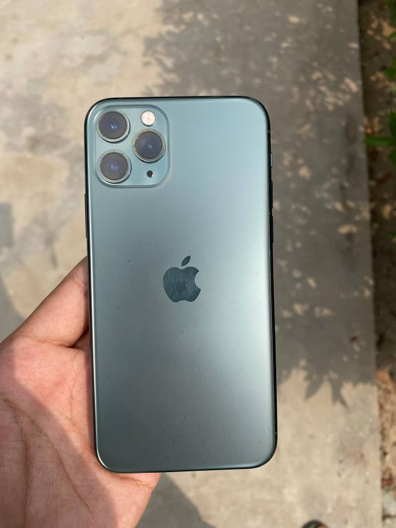 iPhone 11 Pro 0