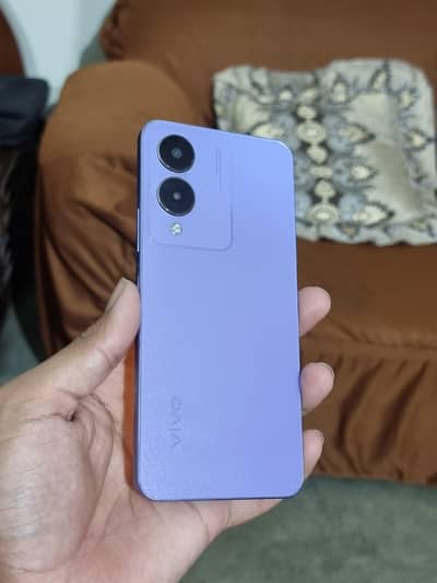 Vivo Y17s