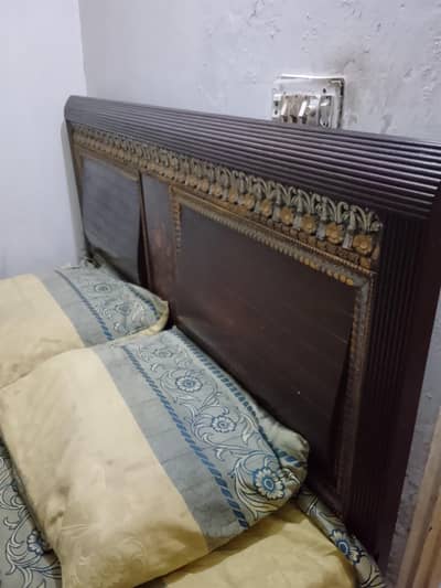 bedroom set with mattress