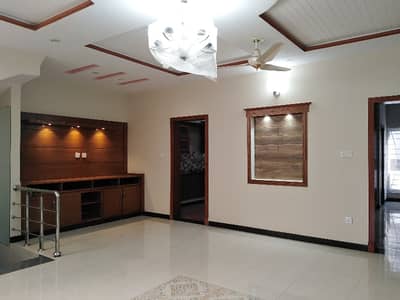 Prominently-Located 666 Square Yards Upper Portion Available In G-14/4