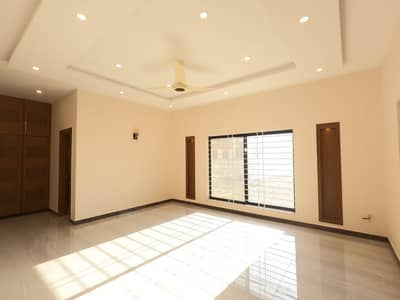 Upper Portion Of 14 Marla For rent In G-13