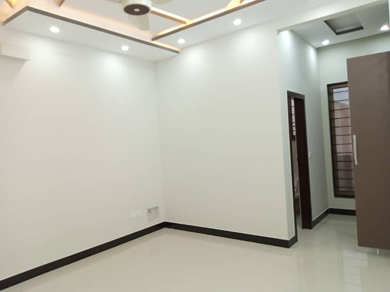 Ground Portion For Rent 8