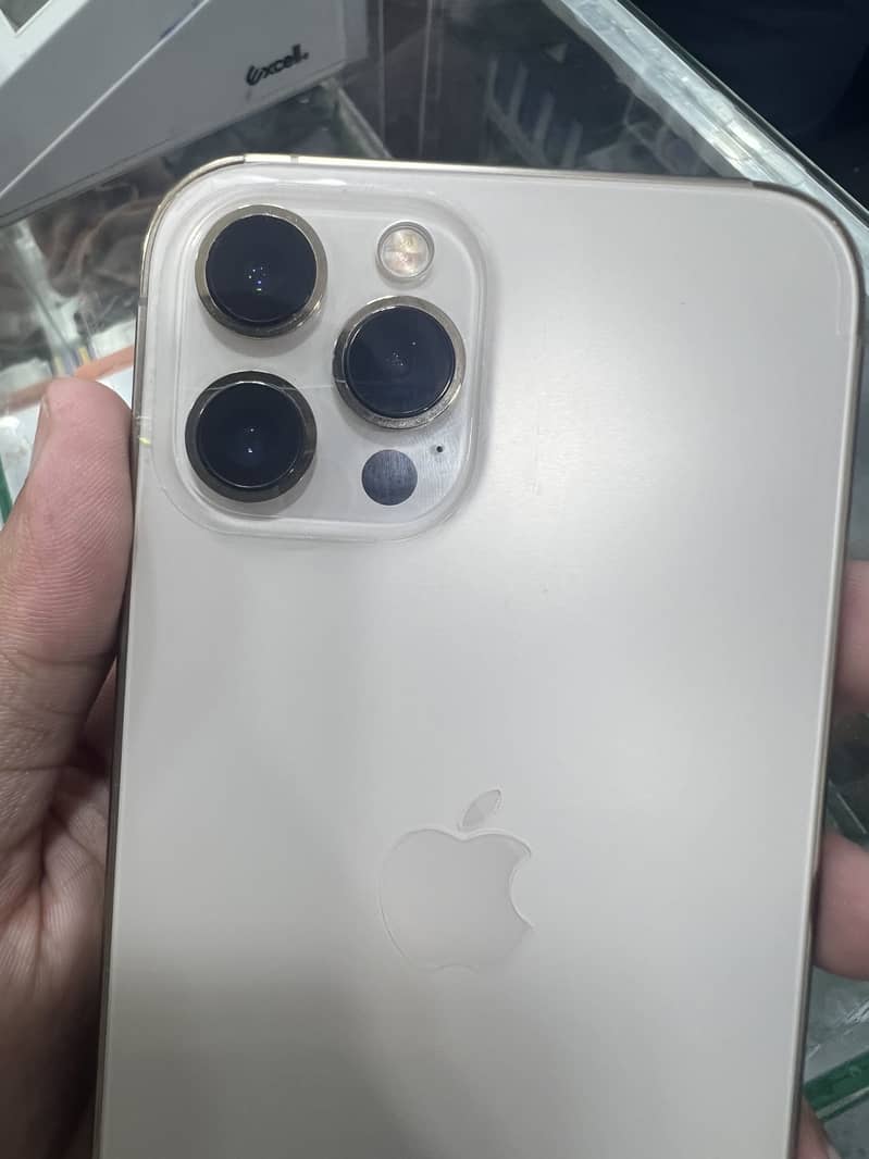Apple iPhone 12 Pro Max 0