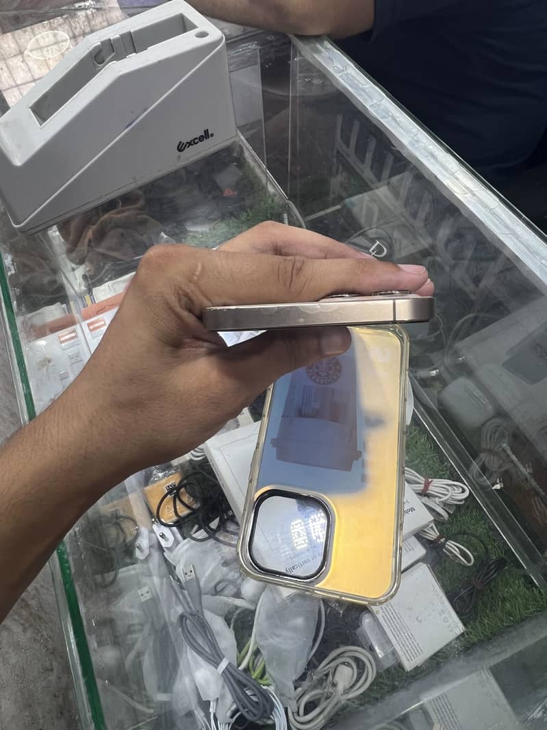 Apple iPhone 12 Pro Max 5