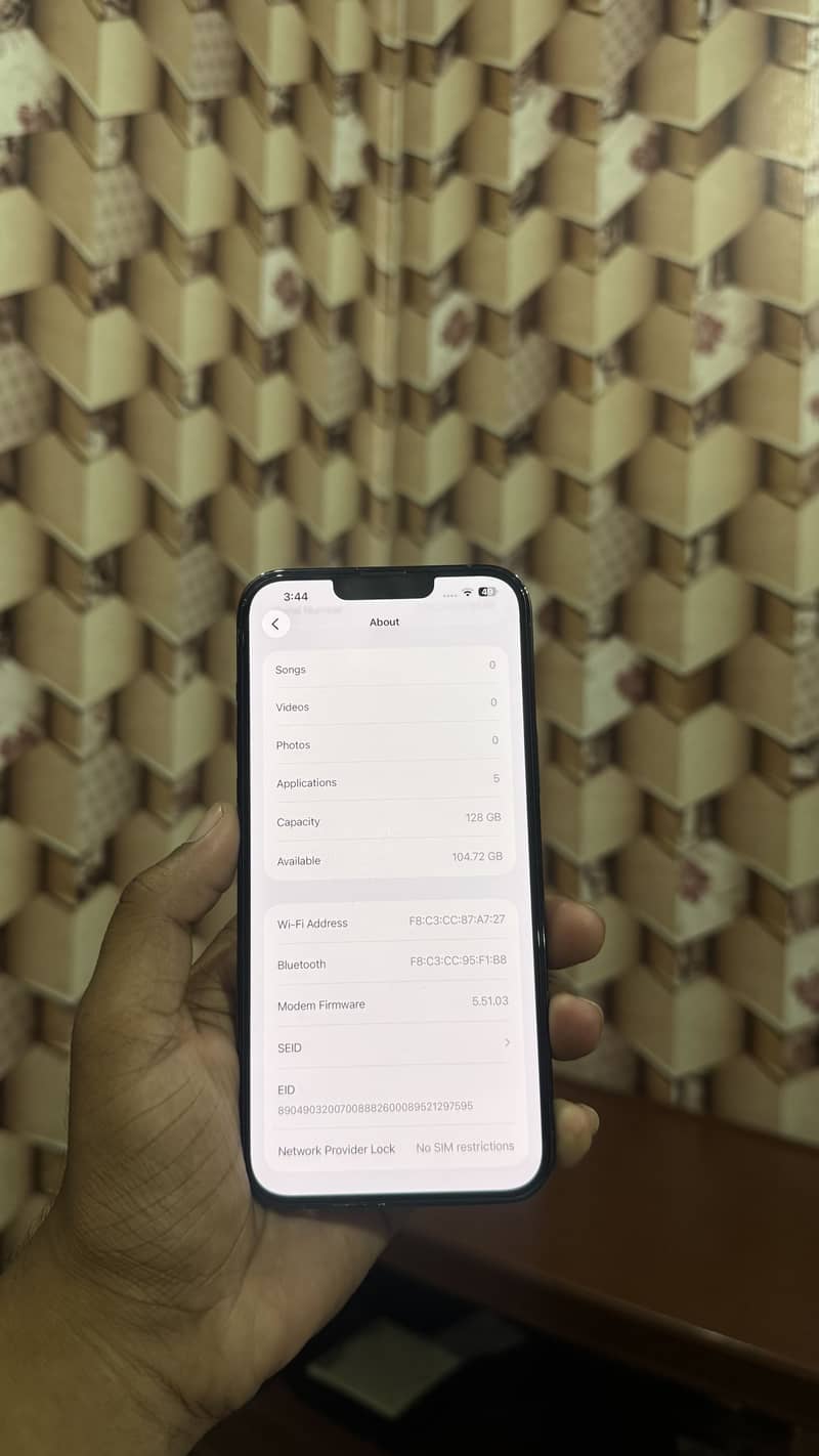 Apple iPhone 13 Pro Max 2