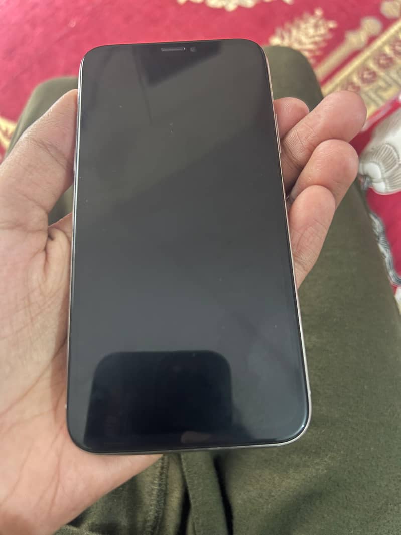 Apple iPhone X 0