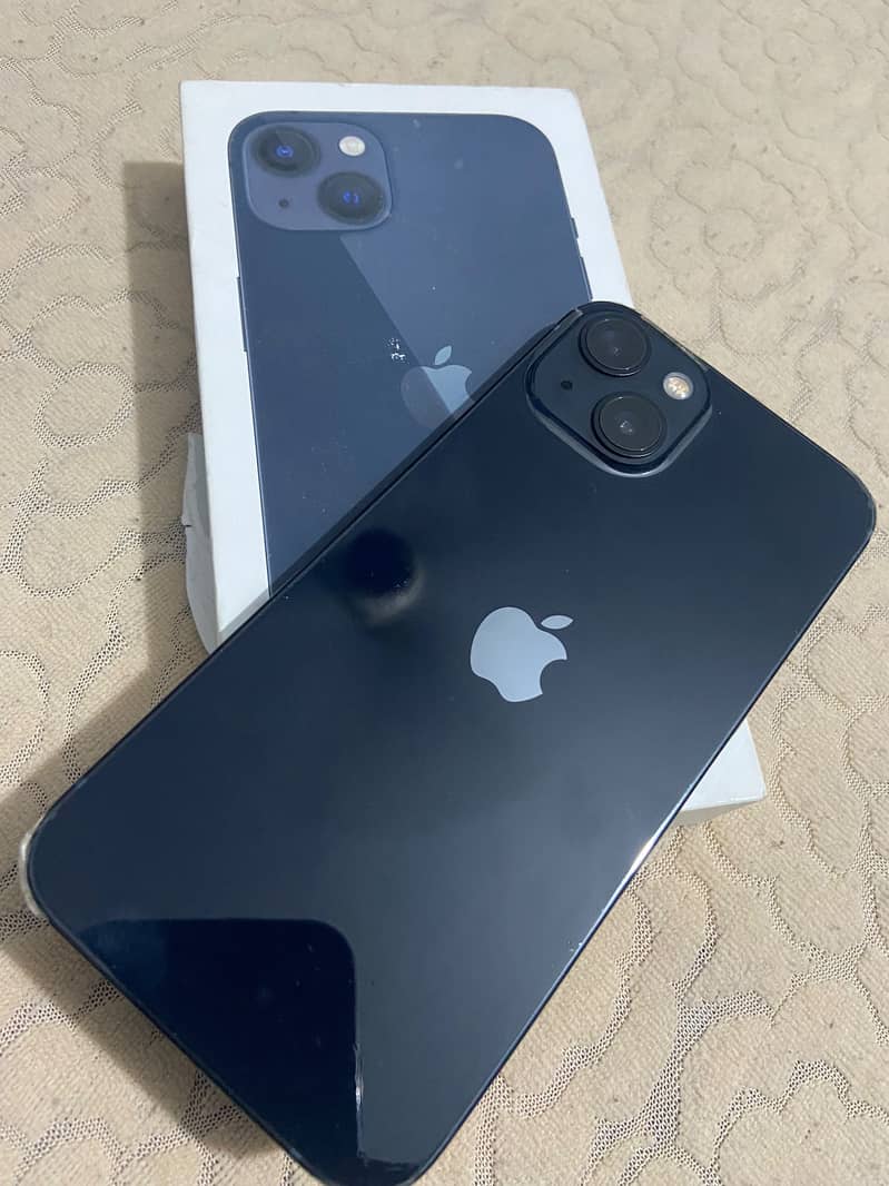 Apple iPhone 13 7