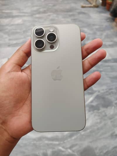 Apple iPhone 15 Pro Max