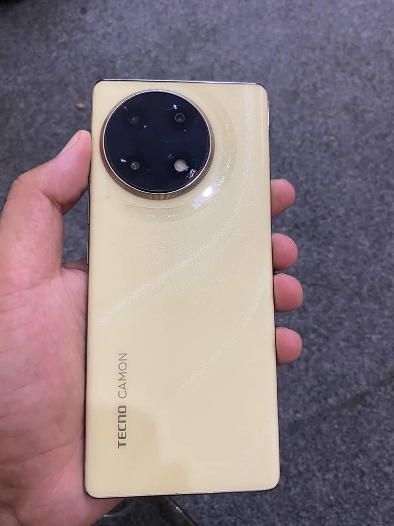 Tecno CAMON 30S 0