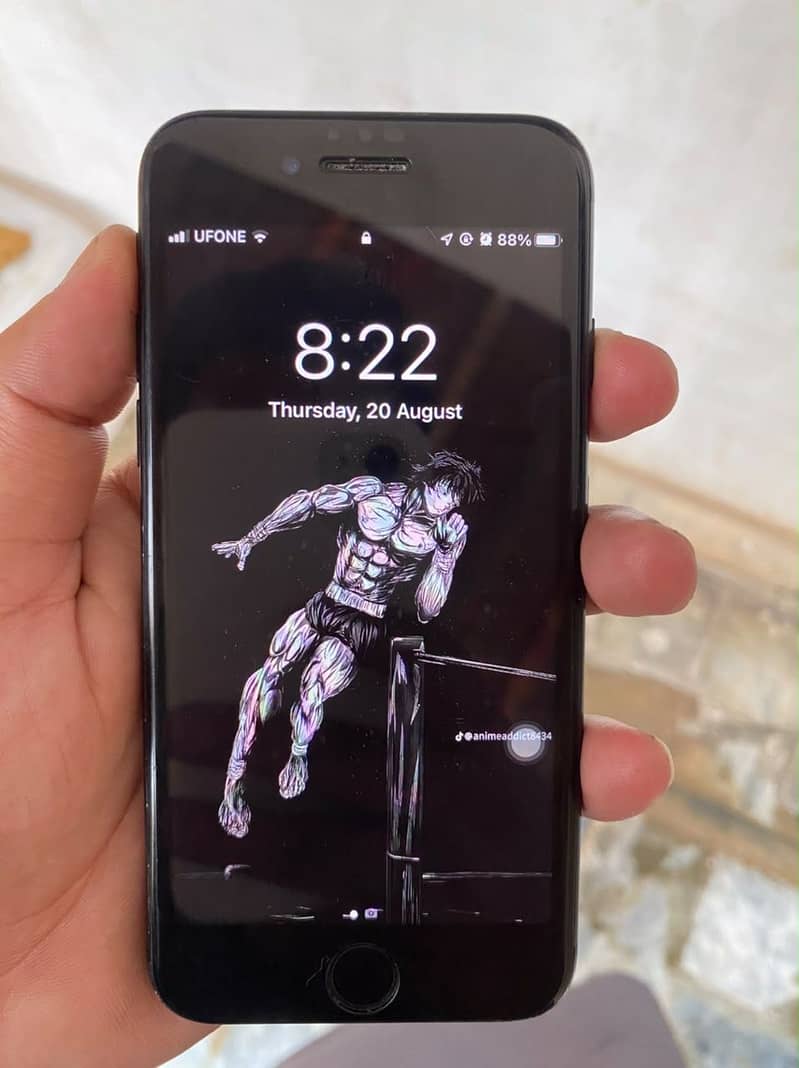 Apple iPhone 7 1