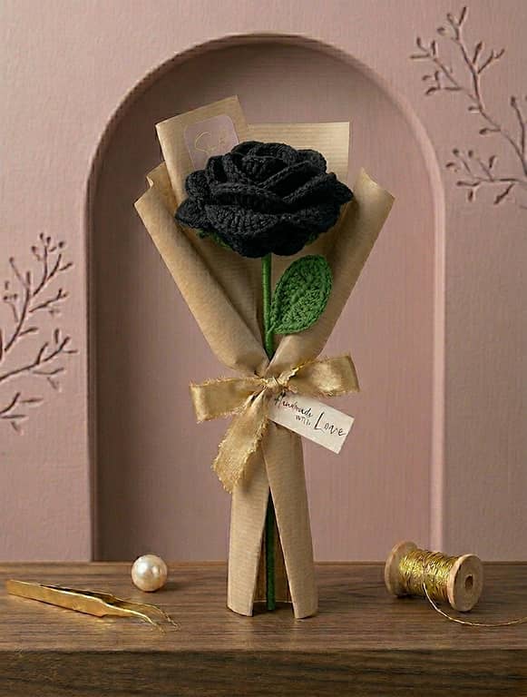 Handmade Crochet Rose | Premium Red Rose Bouquet for Special Occasions