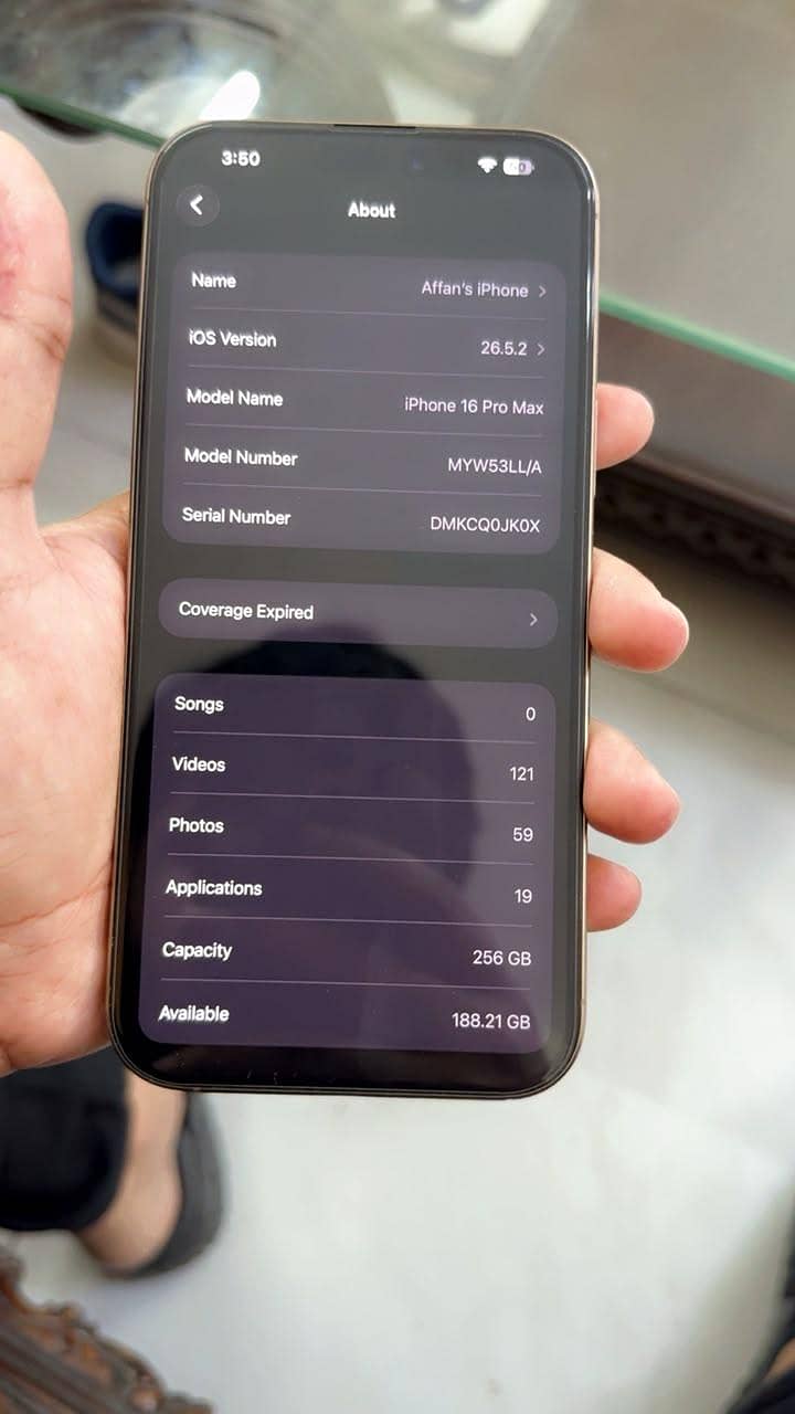 Apple iPhone 16 Pro Max 2