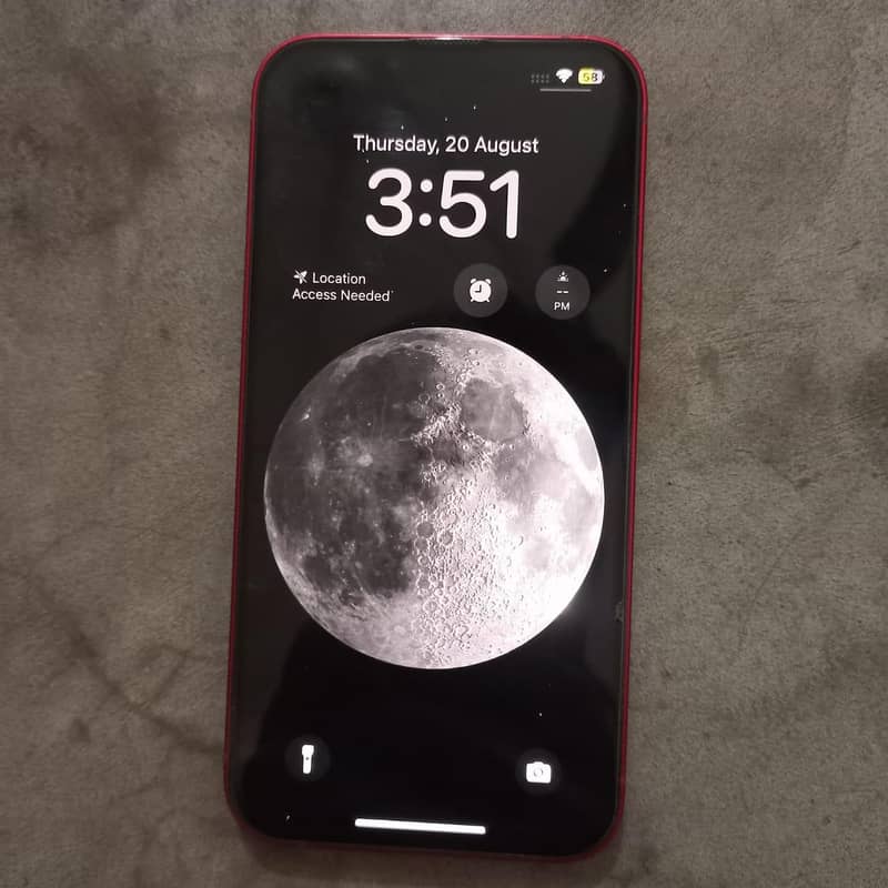 Apple iPhone 13 1