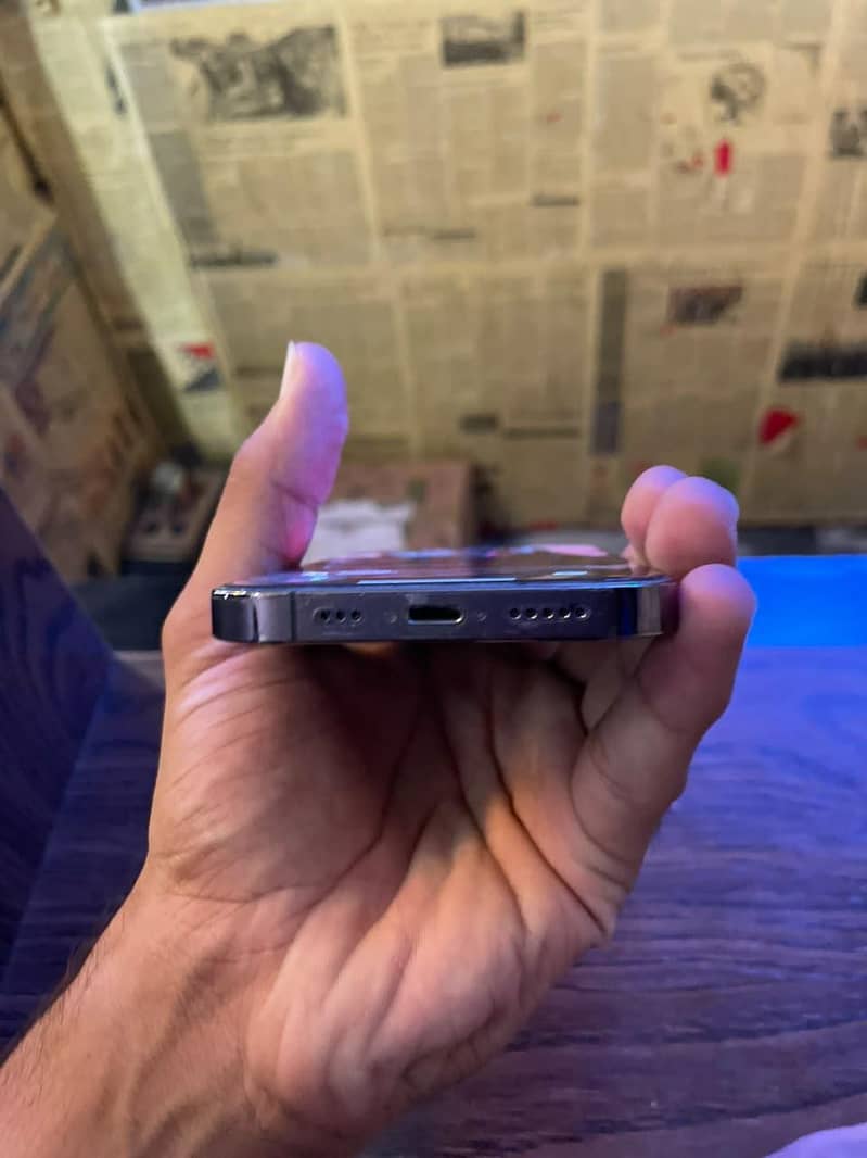 Apple iPhone 14 Pro 4