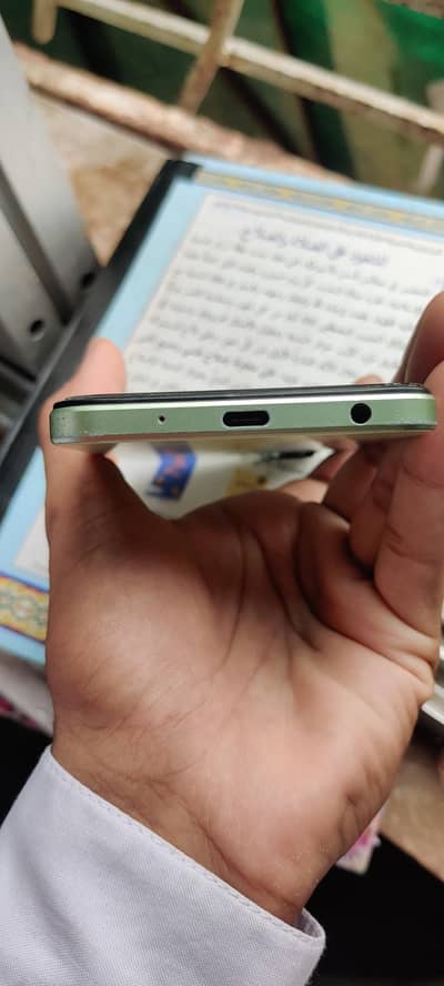 Vivo Y18