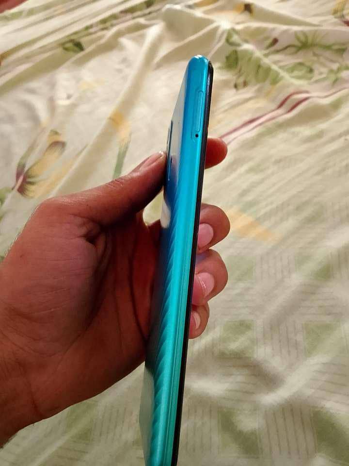 Tecno Spark 7T 3