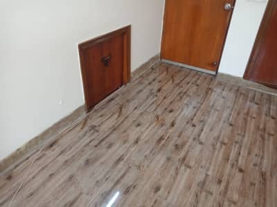 Wooden Floor/ Flueted panel/ Remote control blind/ Wooden Blind/ grass