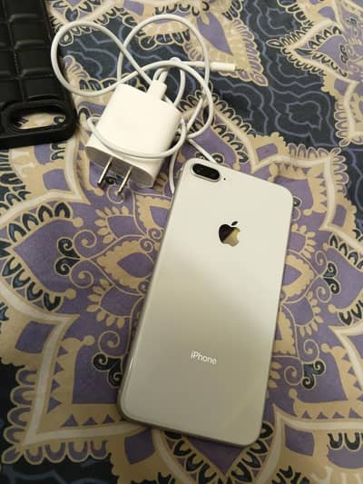 Apple iPhone 8 Plus