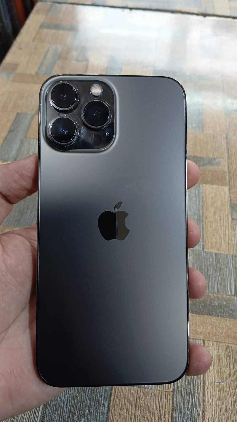 Apple iPhone 13 Pro Max 0