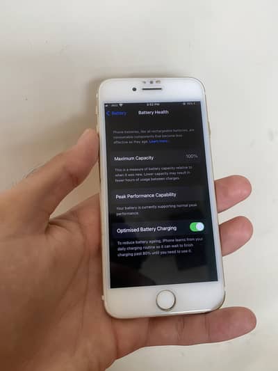 Apple iPhone 7