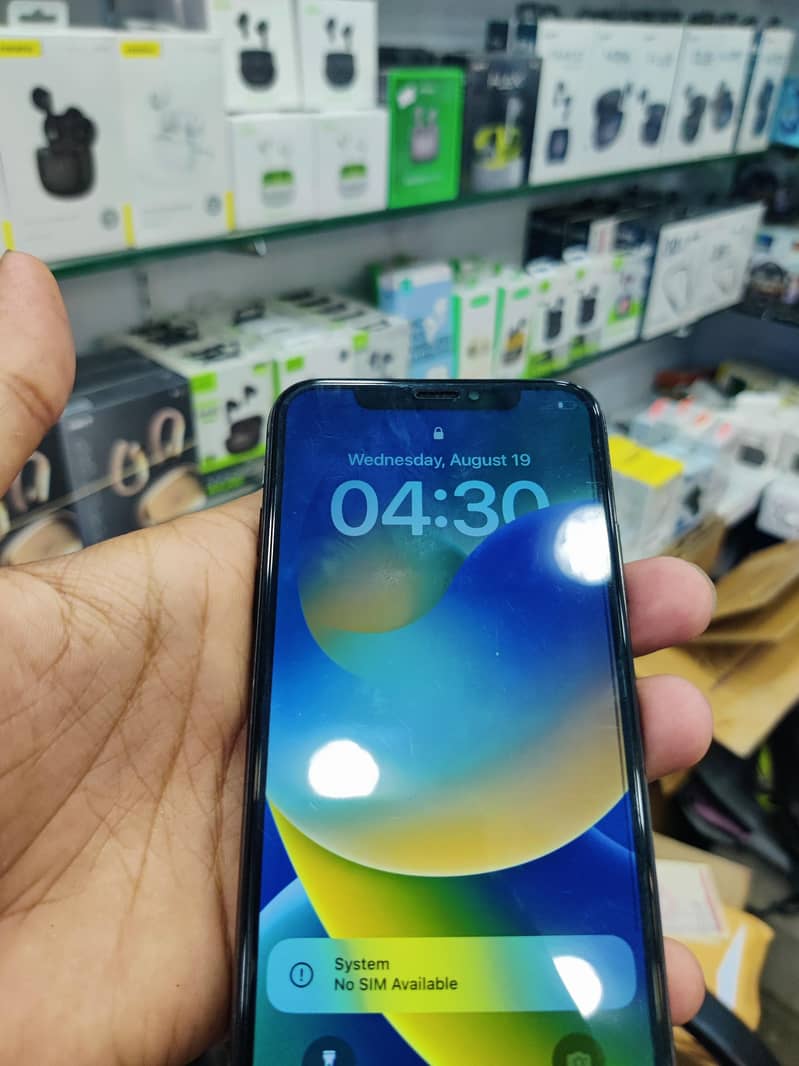 Apple iPhone X 2